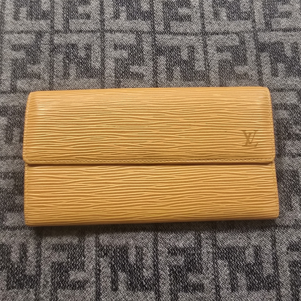Louis Vuitton Epi Leather Long Wallet